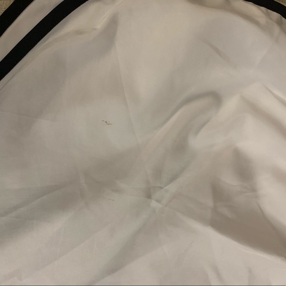 NIKE size med running shorts - Picture 5 of 5